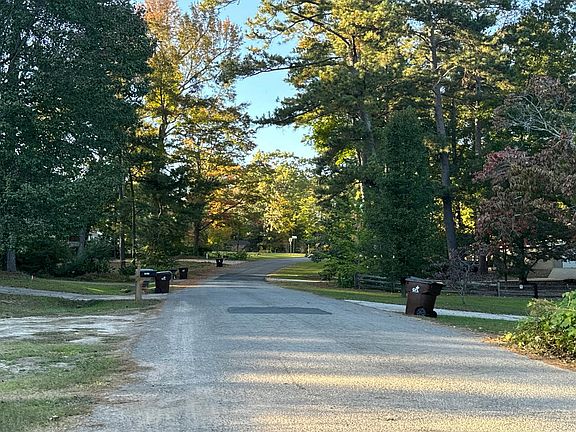 5th image of 1920 Owls Nest Rd