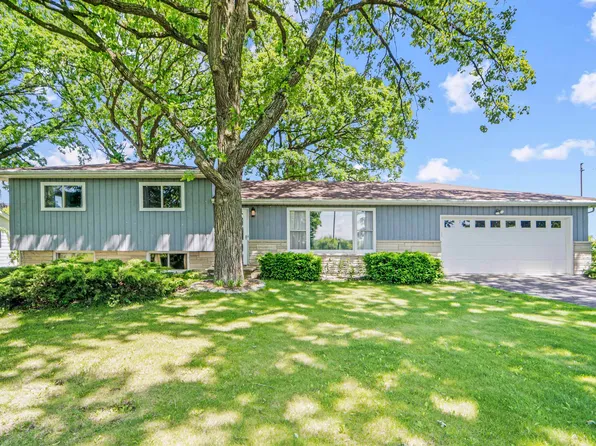 W7379 E Lamartine Dr, Fond Du Lac, WI 54937