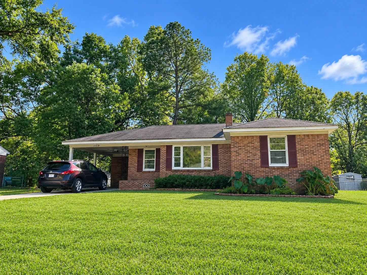 4 bed, 1128 sqft, $1,390 — Photo 1