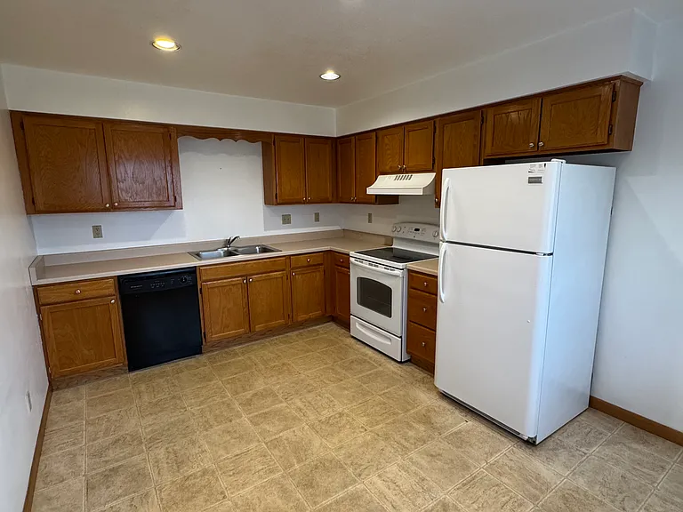 4969 Christy Cir — Photo 12