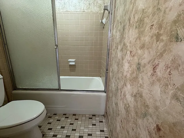 2261 Robin Lyn Ct — Photo 21