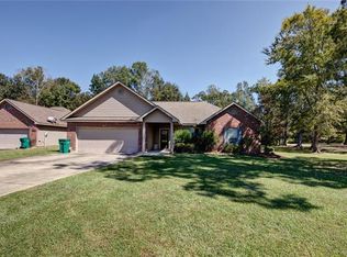 41008 Berry Ridge Dr, Ponchatoula, LA 70454
