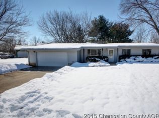 1005 Center St, Mahomet, IL 61853