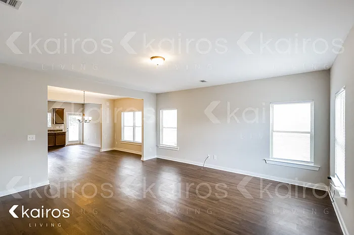 14635 Griffin St — Photo 3
