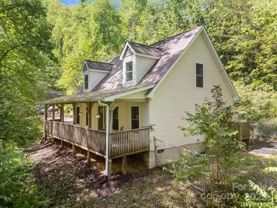 215 Calm Creek Rd, FLETCHER, NC, 28732