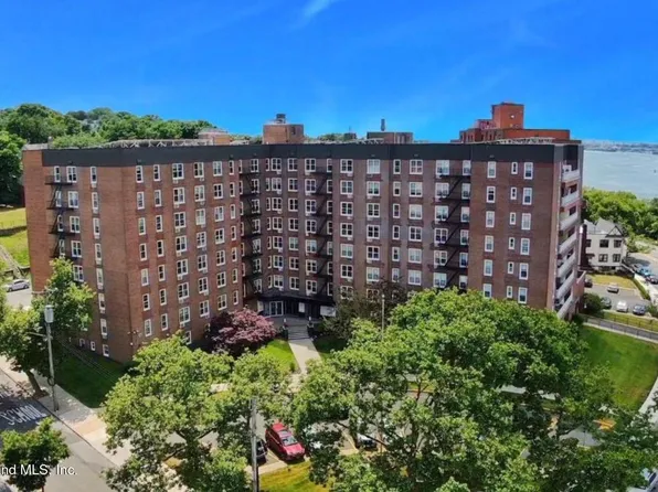 350 Richmond Ter APT 3M, Staten Island, NY 10301