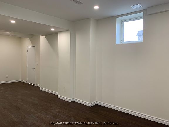 4th image of 1224 Wickham Rd