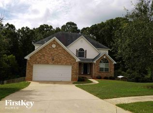 592 Howell Dr, Locust Grove, GA 30248