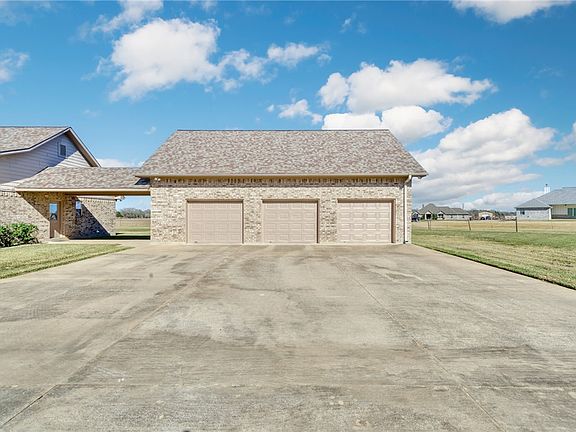 5th image of 4150 Wagonwheel Rd