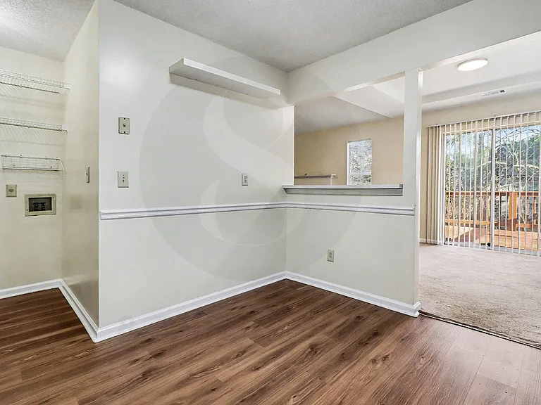 7134 Hazelwood Dr — Photo 23