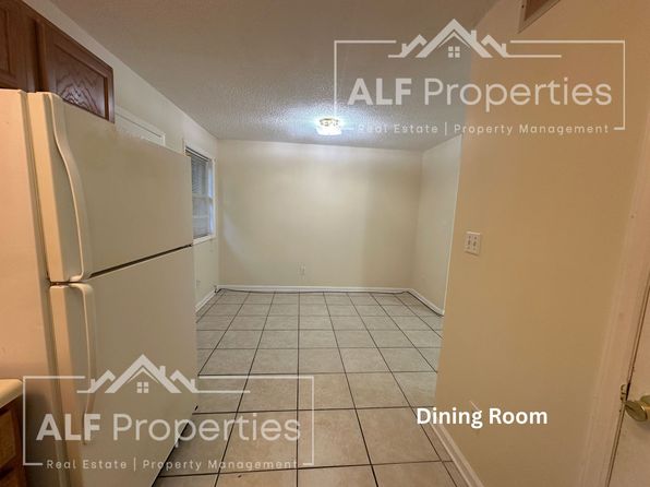 713 North St APT D