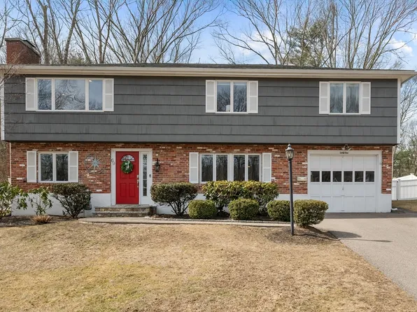 69 Agnes Dr, Framingham, MA 01701