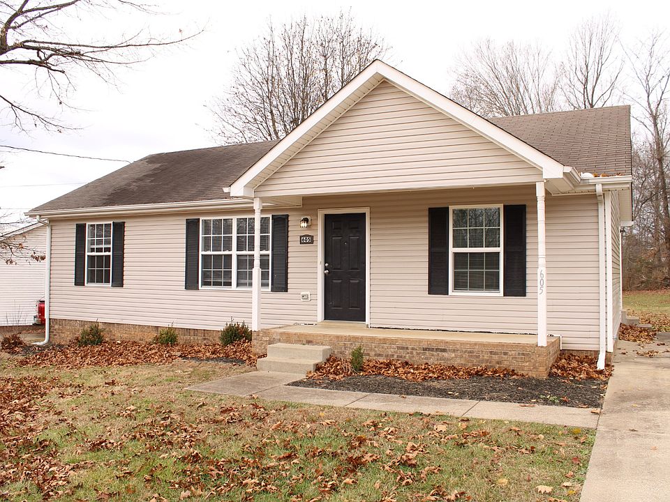 1st image of 605 Woodhaven Dr