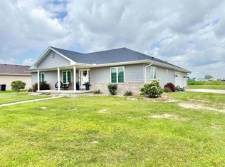 1302 Clairmont Cir, Sergeant Bluff, IA 51054