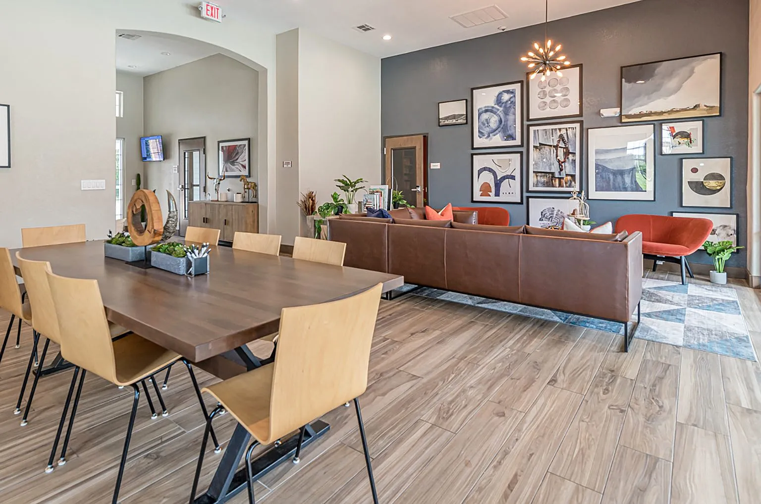 Vermillion Apartments — Photo 4