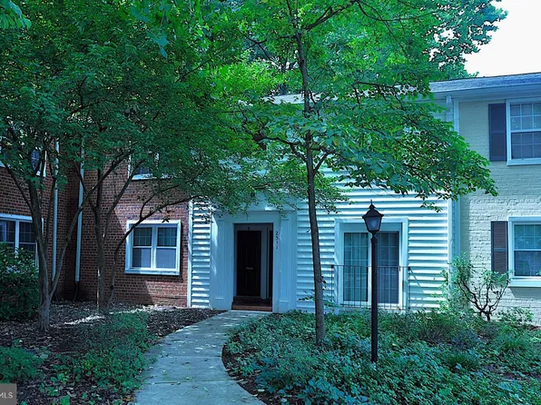 2511 S Walter Reed Dr #B, Arlington, VA 22206
