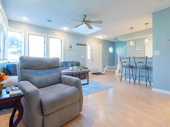 5th image of 136 Brandywine Ct. #334