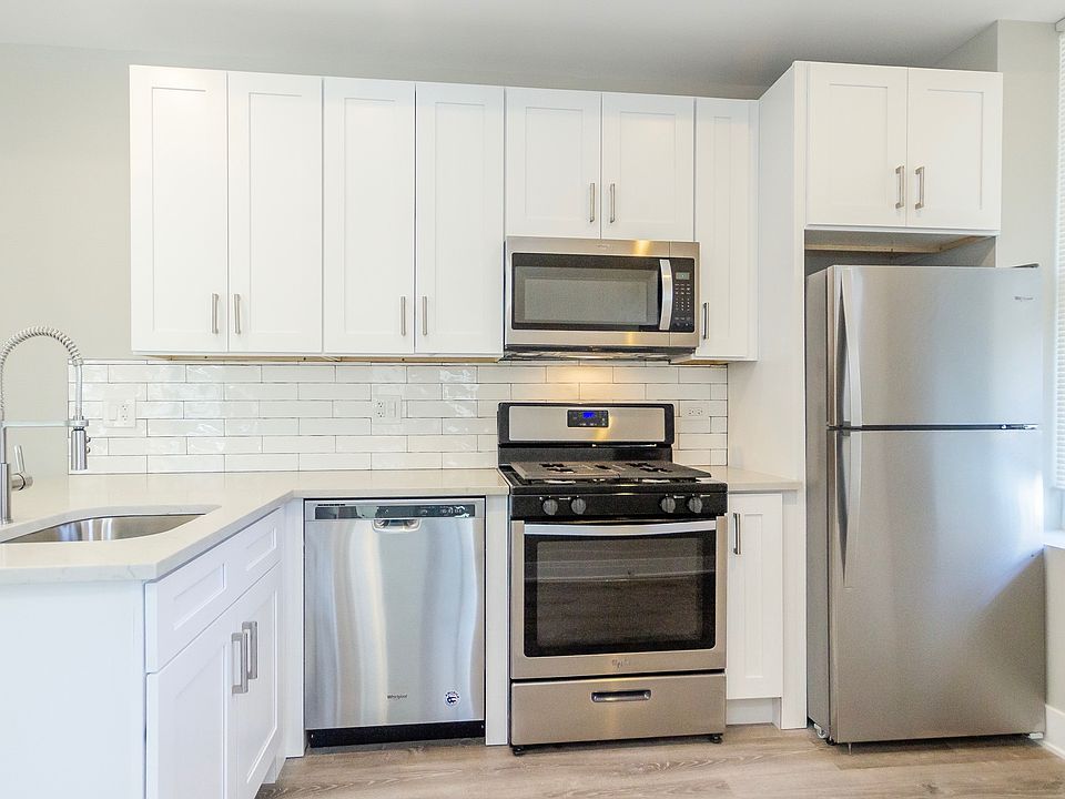 1st image of 1414 W Blackhawk St #1R