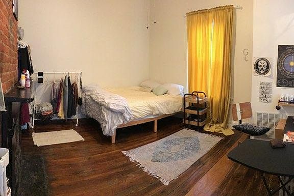 5th image of 122 W Clay St #1