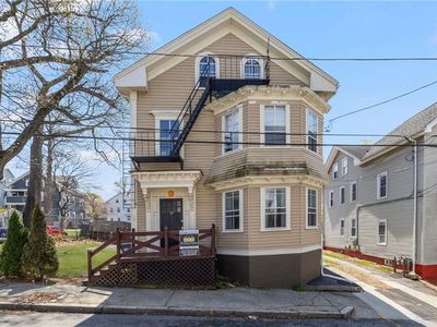 37 Royal St, Providence, RI, 02906