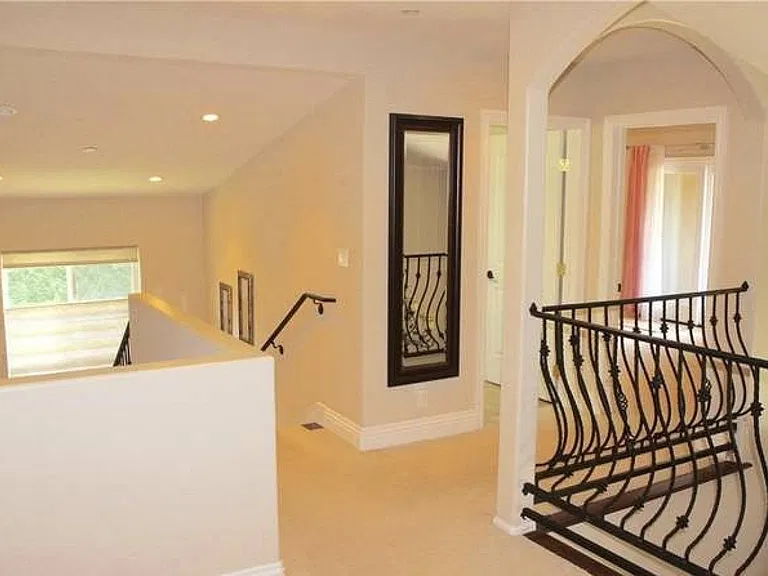 507 Grove Pl — Photo 19