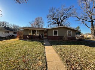 211 S Washington St, Sabetha, KS 66534