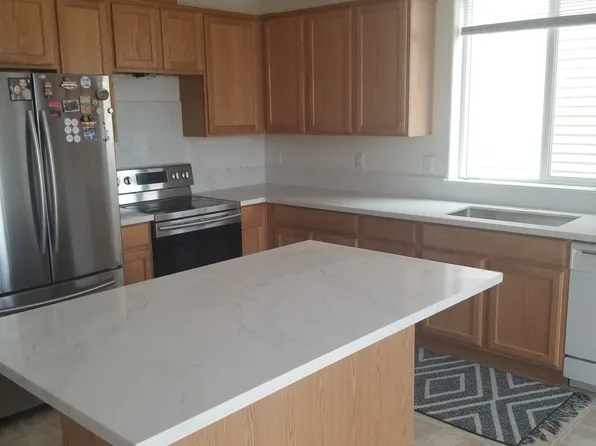 (undisclosed Address), Gresham, OR 97080