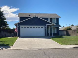 5208 Robert Wayne Dr, Pasco, WA 99301