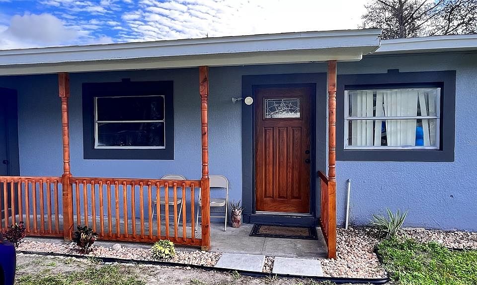 1st image of 2525 N BEAUMONT AVENUE