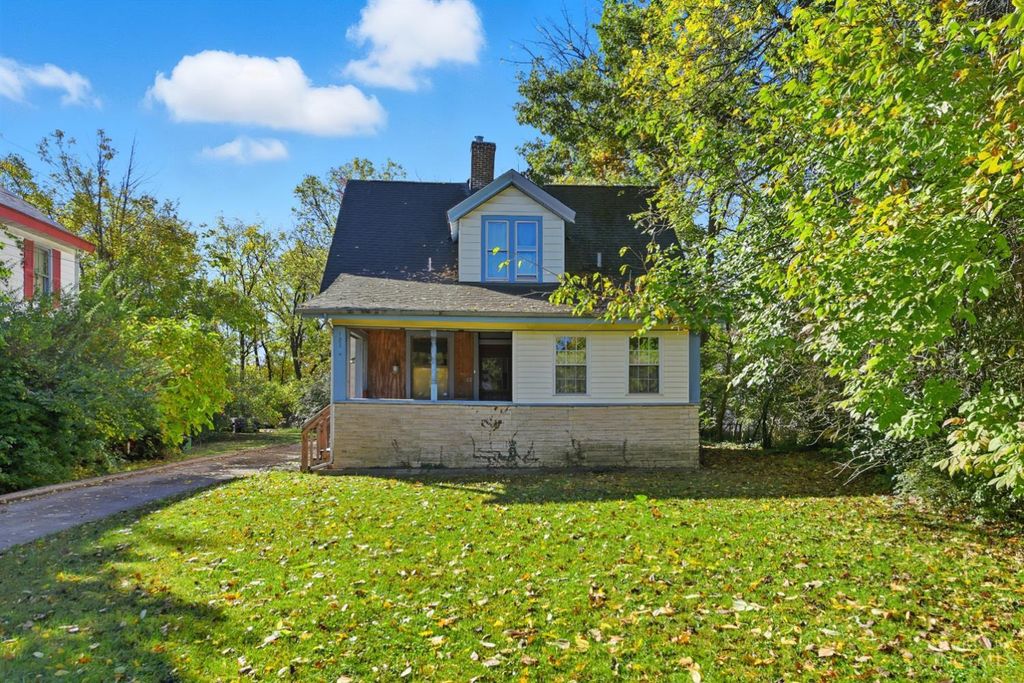 Real estate listing image