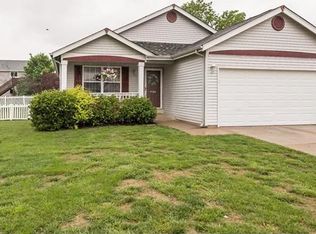 54 Jacqueline Cir, O'Fallon, MO