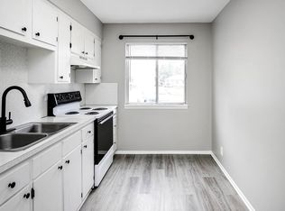 601 S Washington St #2, Papillion, NE 68046