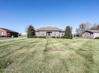 255 Fairfield Rd, Coxs Creek, KY 40013