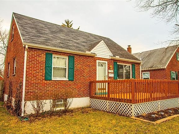 3rd image of 2520 Hazelwood Ave