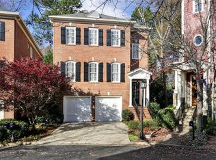 773 Springlake Ln NW, Atlanta, GA 30318