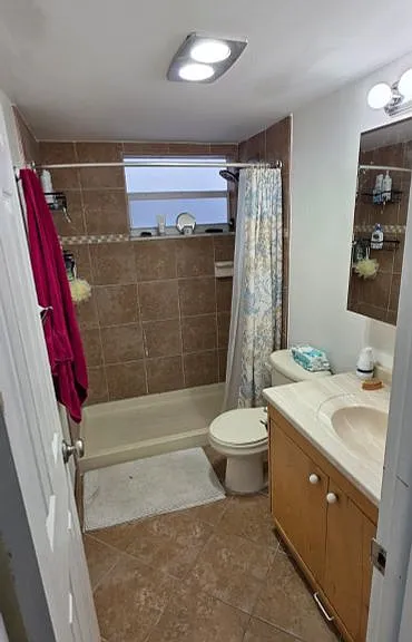 725 Lori Dr #204 — Photo 3