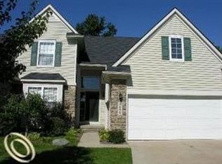 1698 Sanctuary Cir, Howell, MI 48855