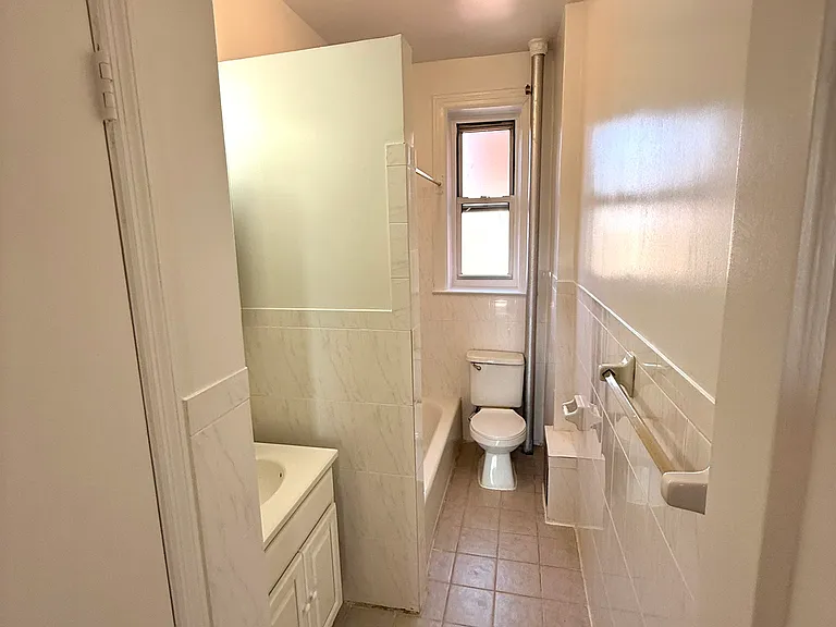 8528 118th St #6E — Photo 9