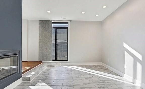 2nd image of 1421 Peachtree St NE APT 103A