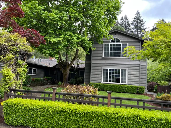 17907 Cardinal Dr, Lake Oswego, OR 97034