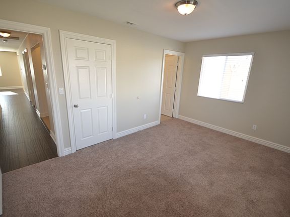 5th image of 1353 W 60th St