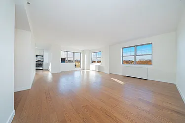 75-25 153rd Street, #638