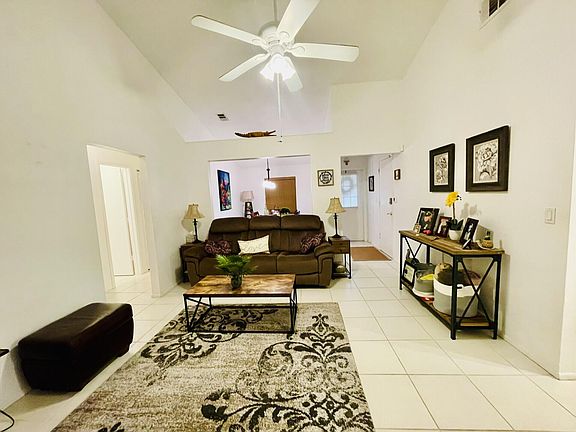 5th image of 1302 SE Birmingport Court