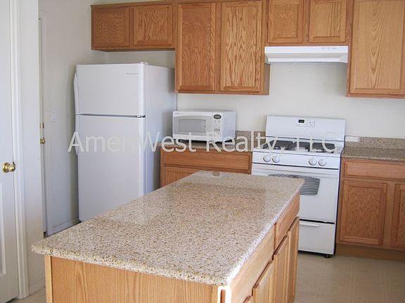 5th image of 3221 Carefree Beauty Ave
