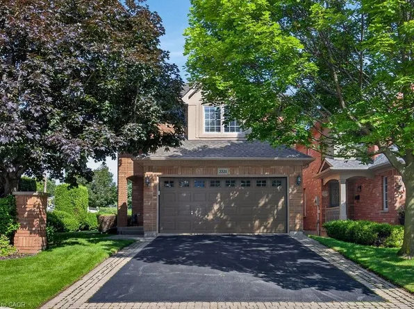 3321 Edgewood Pl, Burlington, ON L7M 4N1