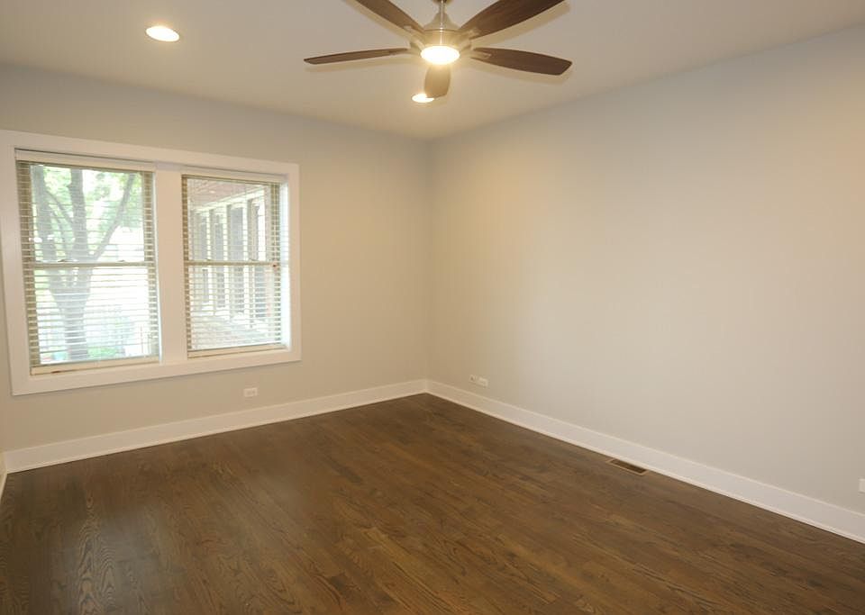 1st image of 3919 N Janssen Ave #3EJA