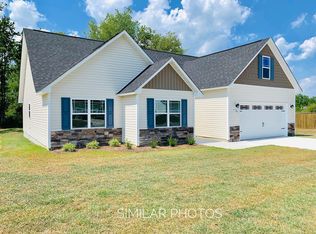 304 James Hedrick Ct, Jacksonville, NC 28540