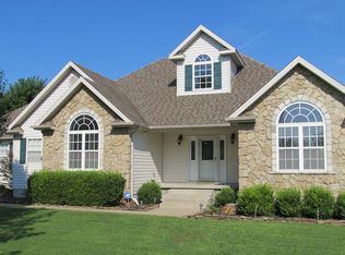 19115 Jupiter Ln, Carthage, MO 64836