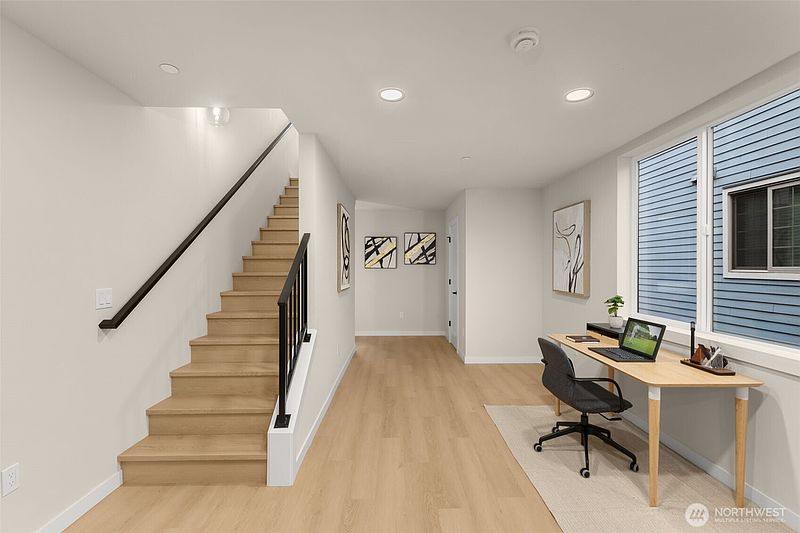2nd image of 1127 C 10th Avenue E