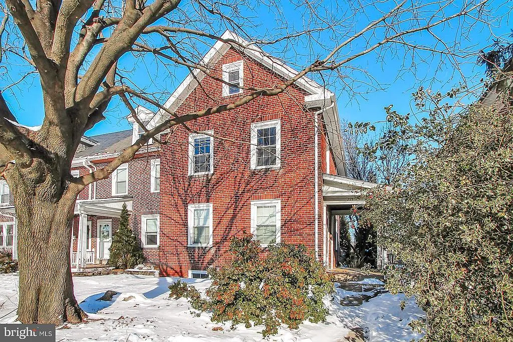 215 Tulpehocken Ave photo 1